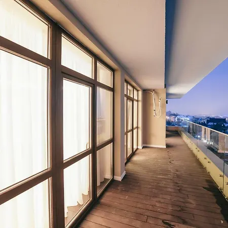 Trnova Apartment *
